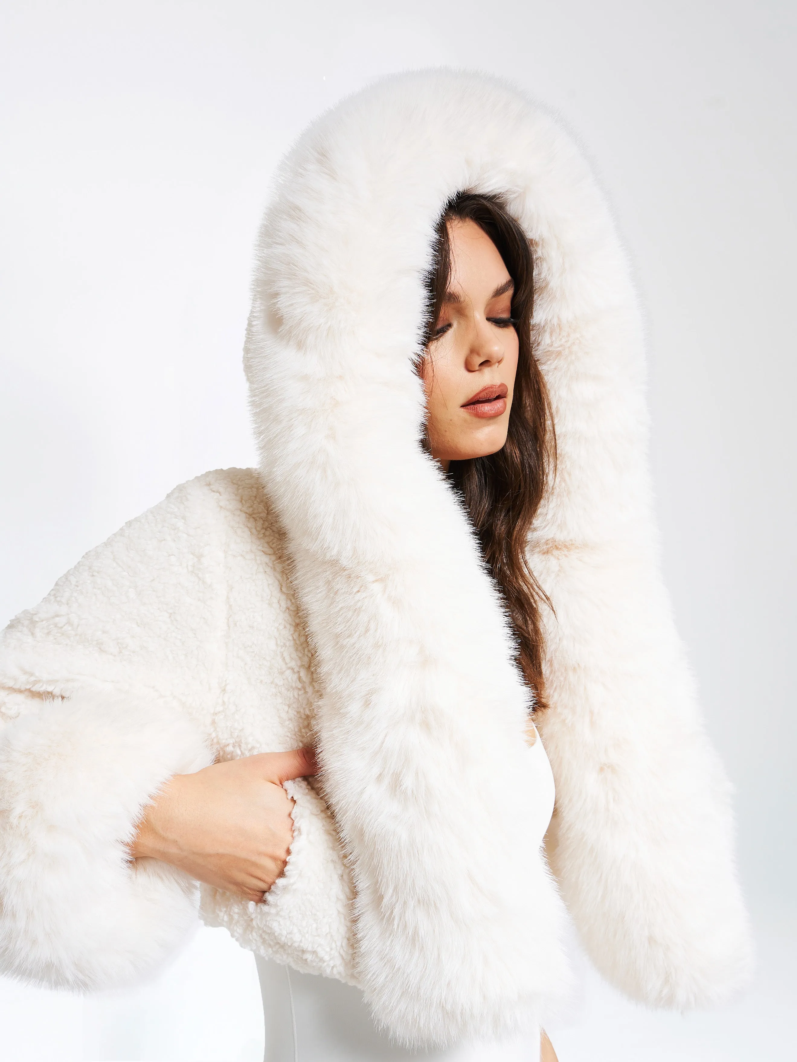 Thea - Boxy Fur Coat